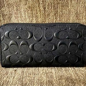 Coach Accordion Wallet in Signature Leather